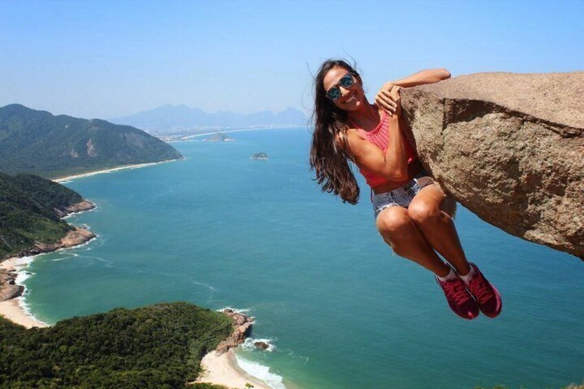 Pedra Do Telégrafo + Praia De Grumari