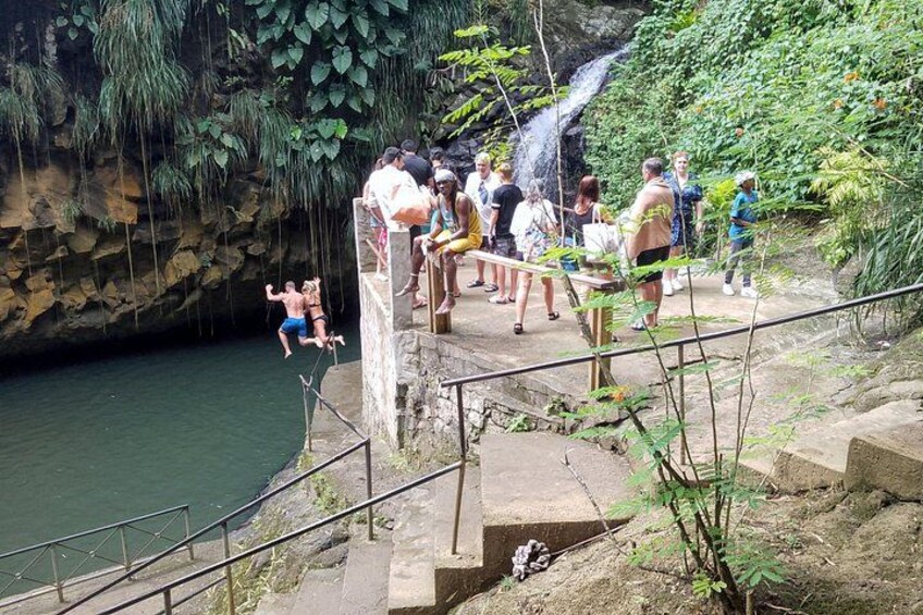 Grenada Shore Excursion: Waterfall Swim & Historic Fort Tours 1