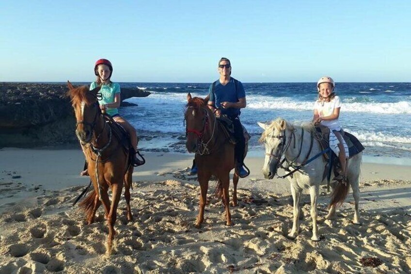 Aruba Countryside: Horseback Adventure to Urirama Cove 2