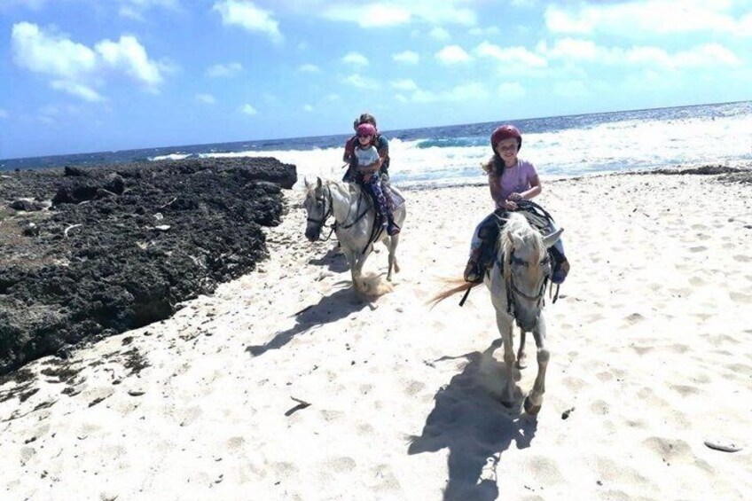 Aruba Countryside: Horseback Adventure to Urirama Cove 3