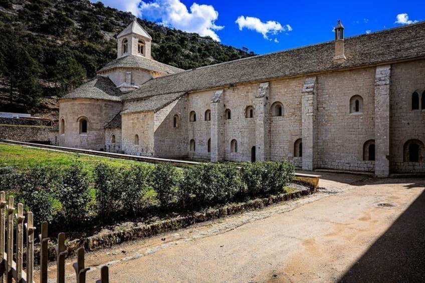 Spectacular Luberon - Gordes, Sénanque Abbey Roussillon Lourmarin 3