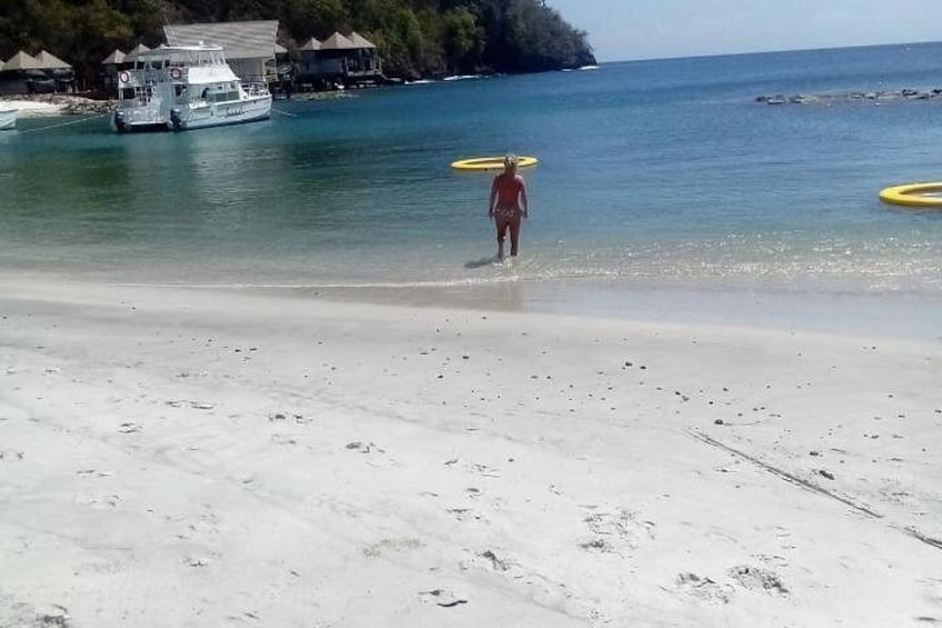 Buccament Beach (2) 3