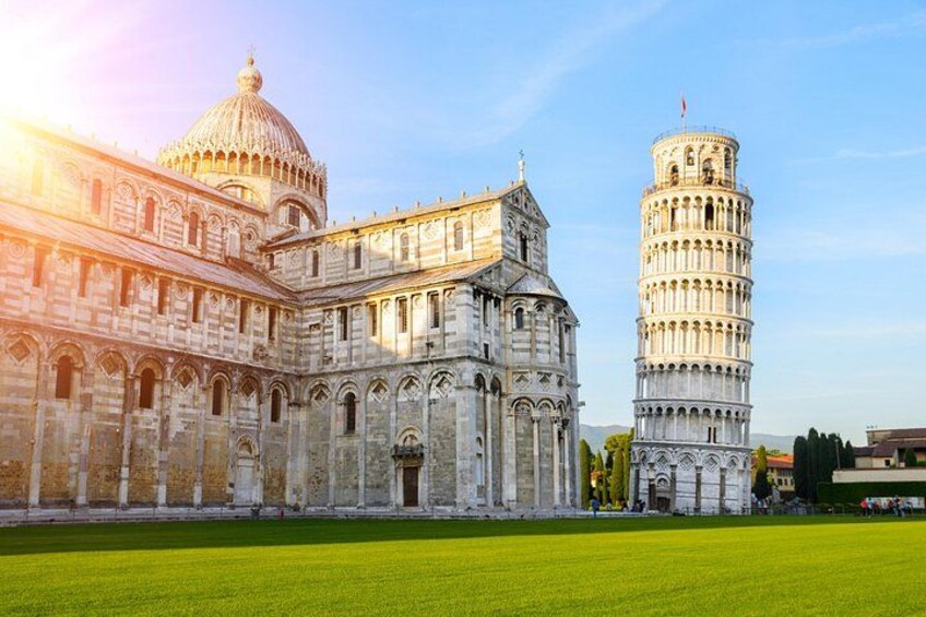 Piazza dei Miracoli Pisa 5