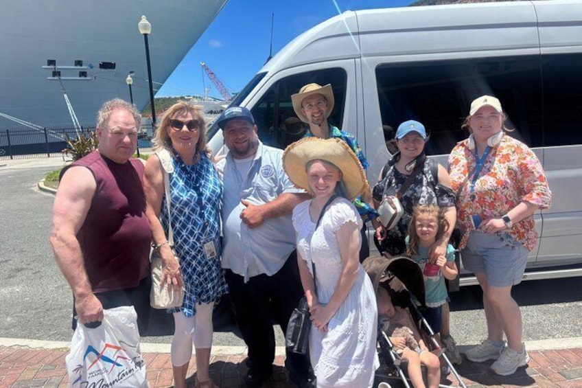 All day island tour veiws/history/shopping/beach 3