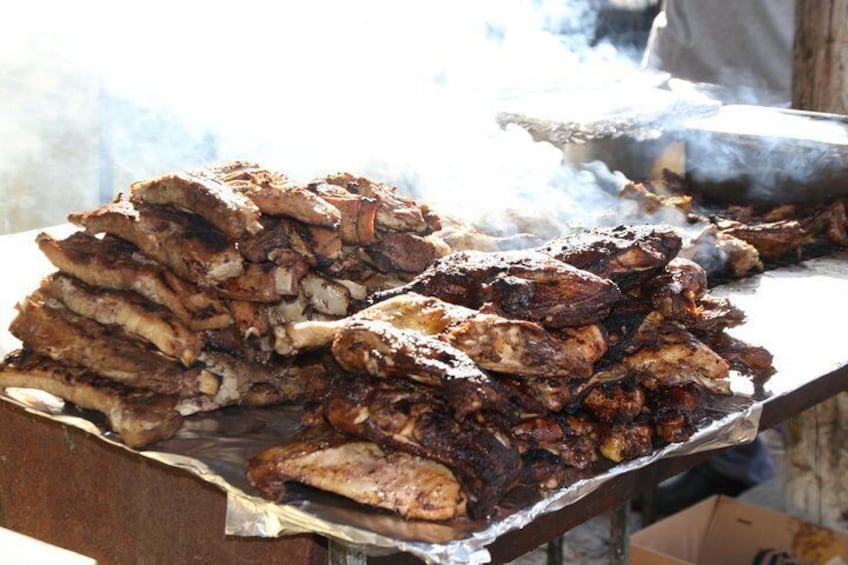 Spare ribs and Barbeque Chicken