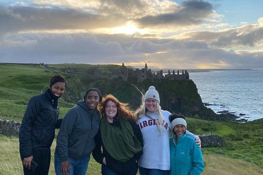 Dunluce Castle - Giants Causeway Experiences 3