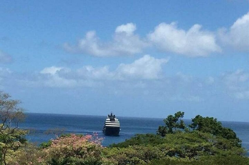 Full Island Tour (Including Lunch & Snorkeling) 2