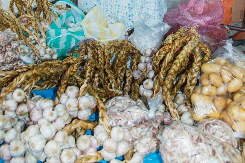 Pochutla Market, authentic day. HT 2