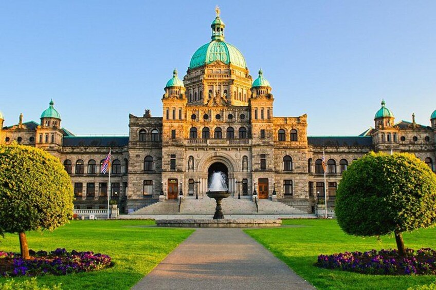 Private Victoria & Butchart Gardens-Ferry Included, Hotel Pickup 1