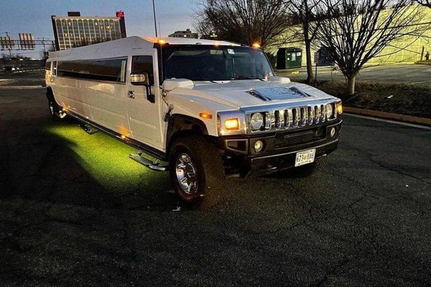 Hummer Limo Private Tour of Washington DC 2