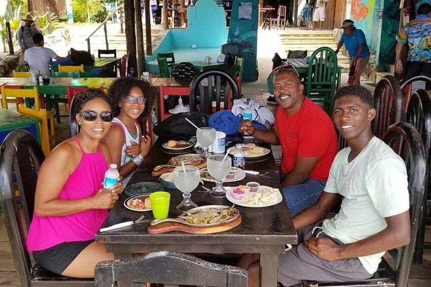 Cozumel Jeep Adventure to Jade Caverns with Lunch and Snorkel 2