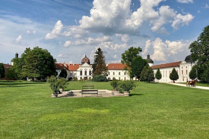 Countryside: Gödöllő - Sissi Palace Tour (Half-Day Private Tour)