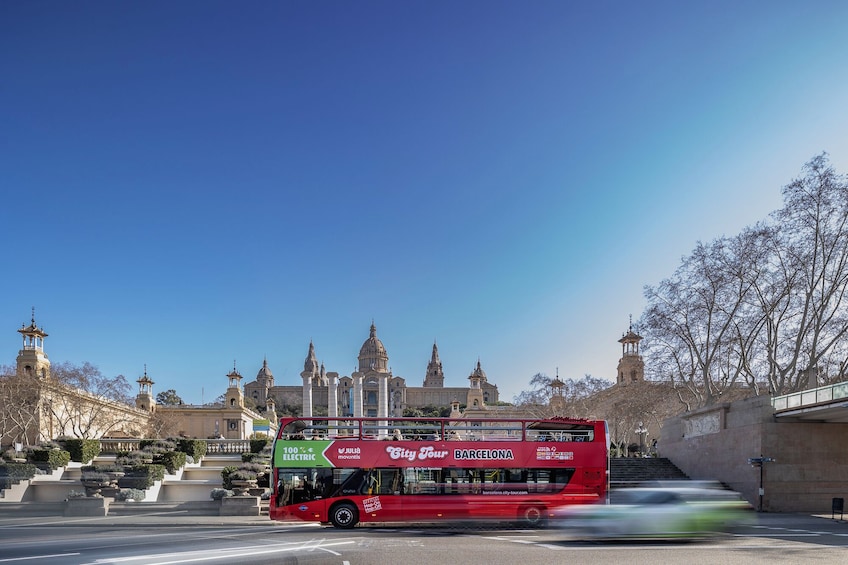 Barcelona City Tour Hop-On Hop-Off 4
