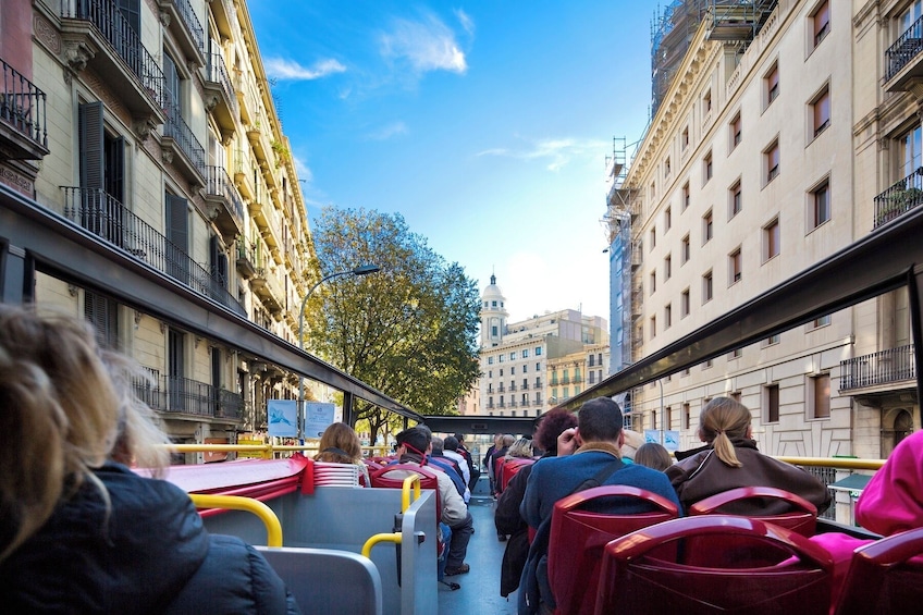 Barcelona City Tour Hop-On Hop-Off 3