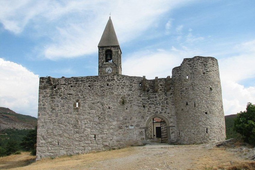 Hrastovlje 3