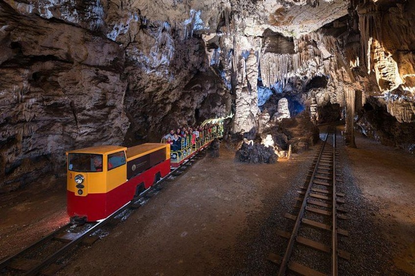 Postojna Cave 3