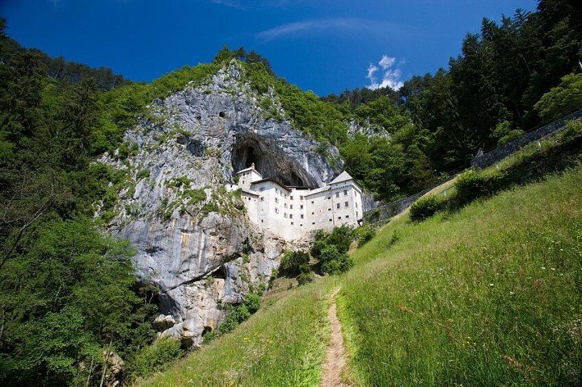 Predjama Castle 2