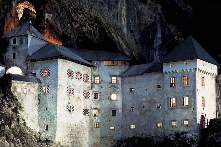 Predjama Castle 2