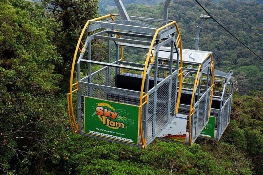 Exotic 9-Day Costa Rica Adventure: Volcano, Rainforest & Beaches 2
