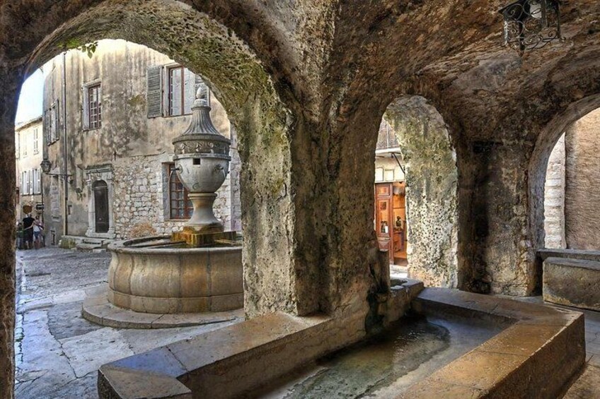 Private Tour Antibes & Saint Paul de Vence (From Nice) 2