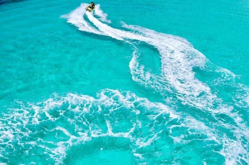 Bahamas Watersports Adventure: Parasail, Jet Ski, Banana Boat 5