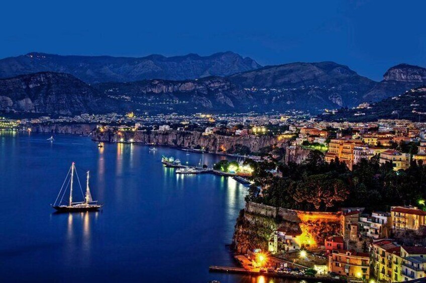 Sorrento bay at night