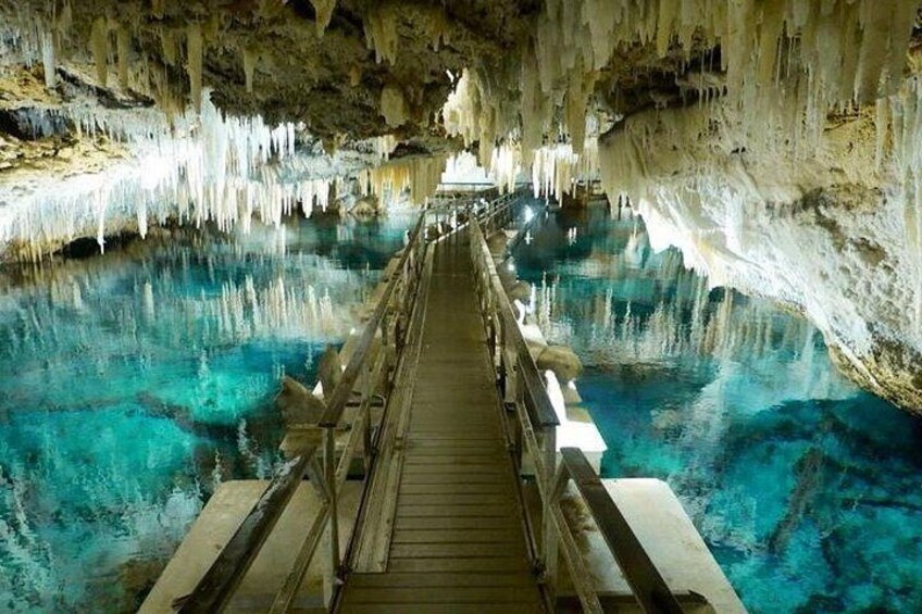 Crystal Caves, Hamilton Shopping and Beach Tour 2