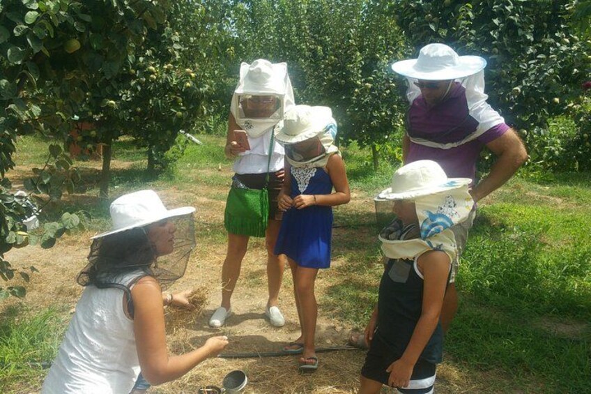 Olympia bee keeper 3