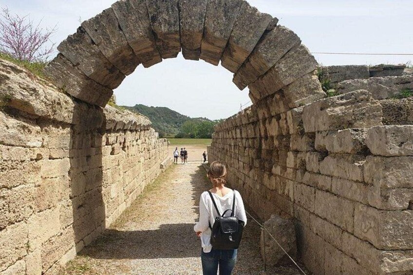Ancient archway - Olympic stadium 2