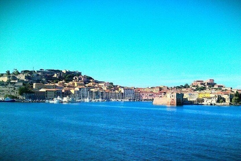 Portoferraio, the fisherman village chosen by Etruscans, Medici and Napoleon 2