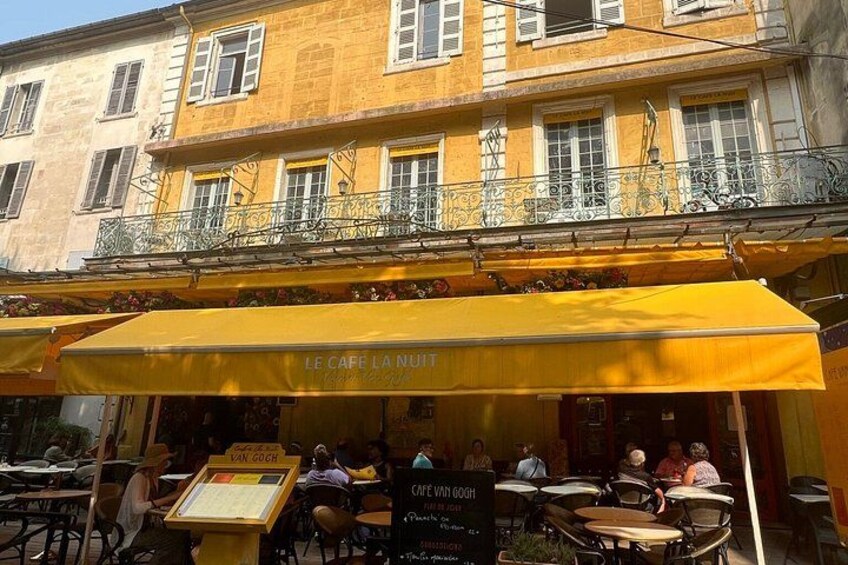 Exploring Provence : Arles, Les Baux and St-Rémy de Provence tour 5