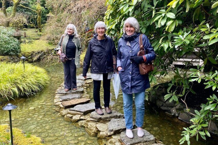 Private Deluxe Tour of Victoria & to Butchart Gardens (5 hrs) 3