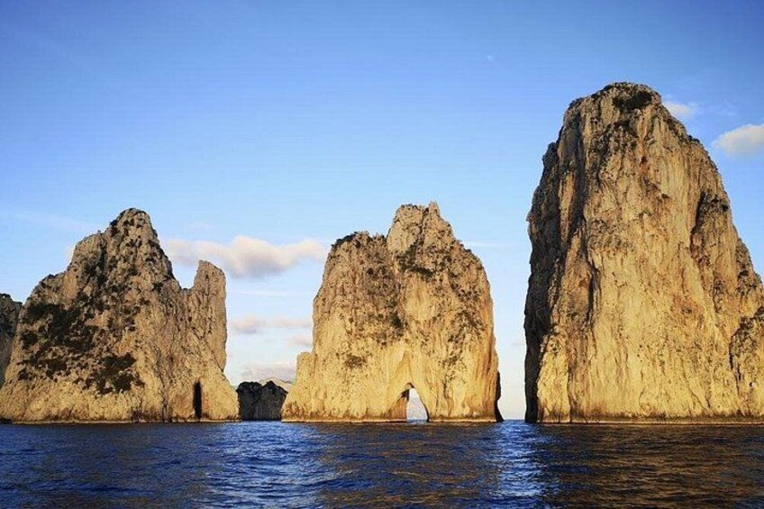 Private Island of Capri by Boat 4