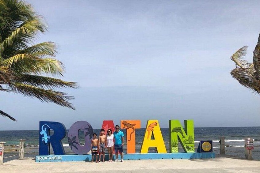 Customizable Best Of Roatan Island Tour in Honduras 4