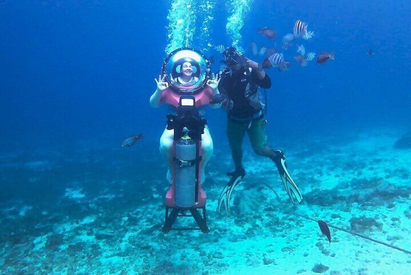 Mini Submarine Adventure
 2