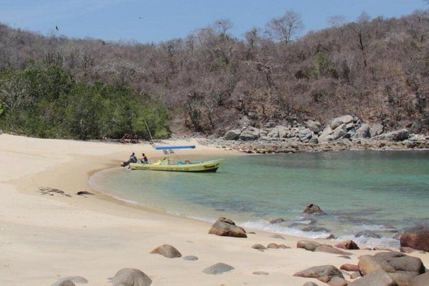 Huatulco Shore Excursion: Seven Bays Private Tour 1