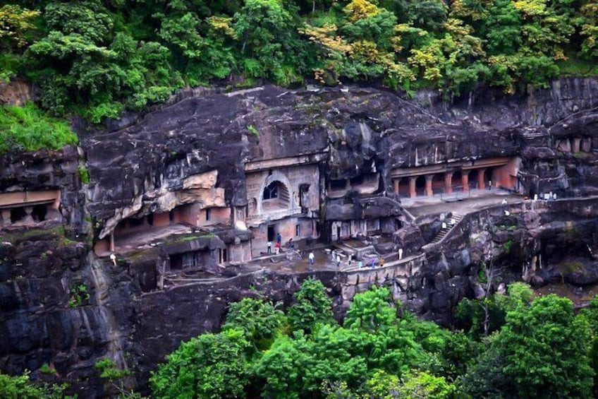 Private 2 Days Tour: Ajanta Ellora Caves and Aurangabad City 2
