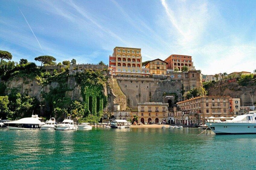 Sorrento 2