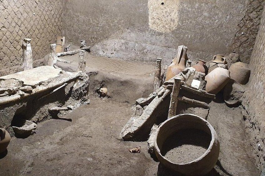 Pompeii Half Day Trip from Naples 4
