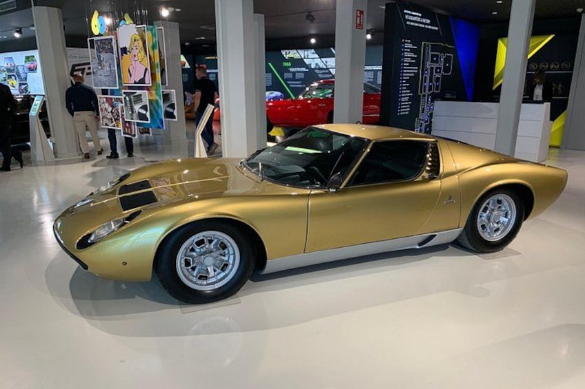 Lamborghini Vip Tour Full Day Experience - 2 Test Drive Included 1
