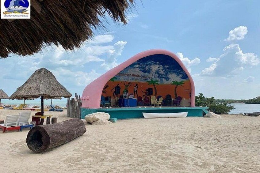 Cucumber Beach and City Tour 2