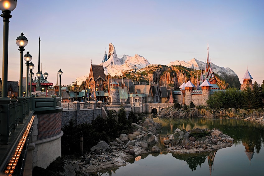 Disneyland® Paris Tickets with Express Shuttle Transportation 3