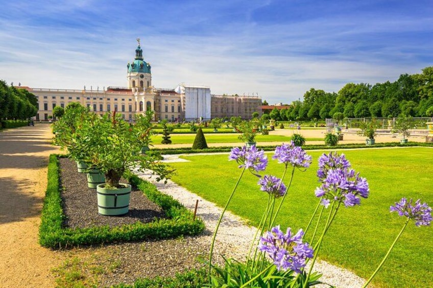 Deluxe Berlin: Hassle-Free Shore Tour from Warnemunde Cruise Port 2