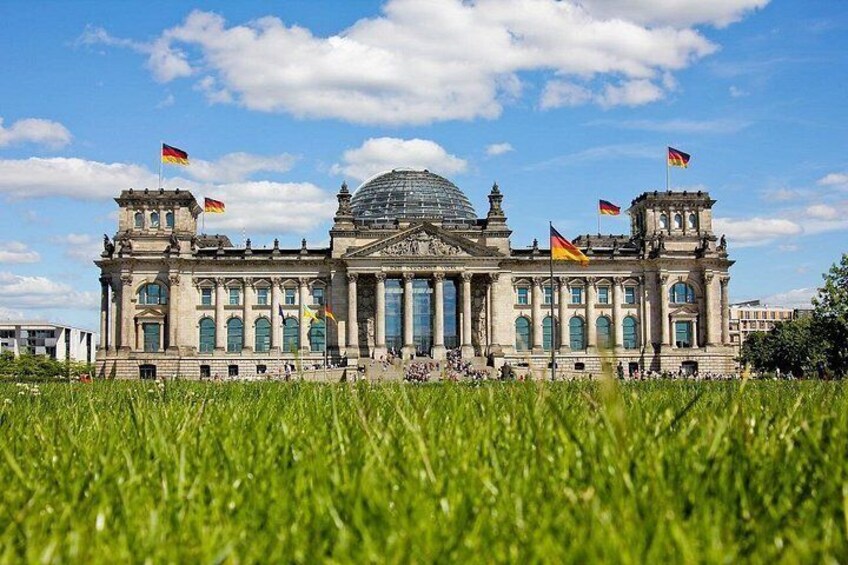 Deluxe Berlin: Hassle-Free Shore Tour from Warnemunde Cruise Port 3