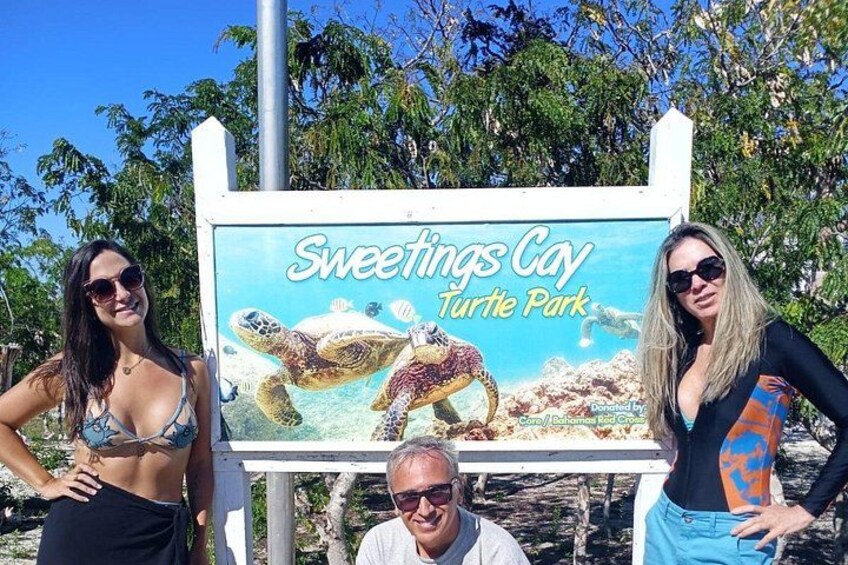 Blue hole, drift snorkeling, turtles Celebration Key is welcome 1