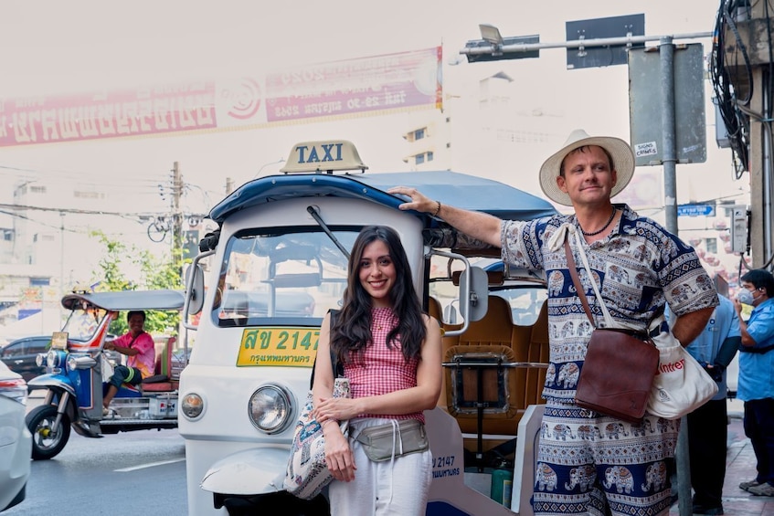 Bangkok Small Group EV Tuk Tuk Discovery & Stoneware Making Demonstration 1
