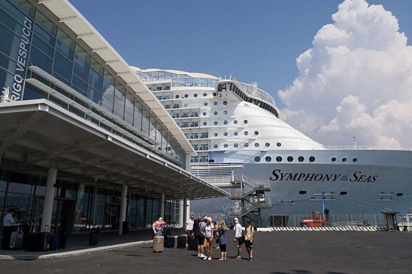 Port Terminal 4