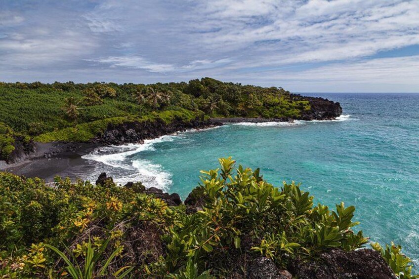 Black Sand Beach on the Road to Hana 5
