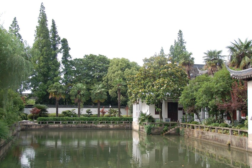 Seven Treasure Town & Zhujiajiao Village Tour