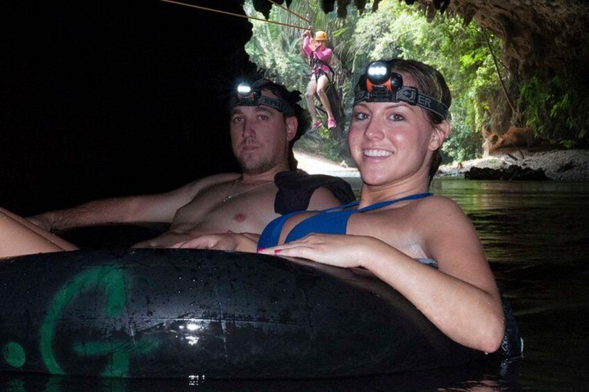 couple cave Tubing 2